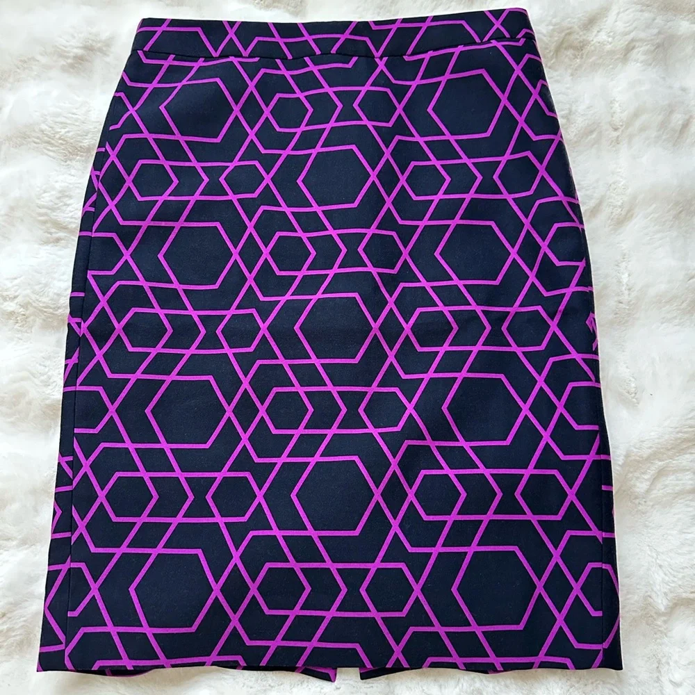 Elegant J. Crew Wool+Silk Geometric Print Pencil Skirt - 4 (S,M)
